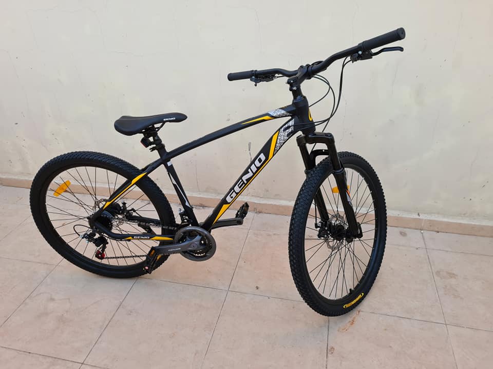 אופניים קטן שחור